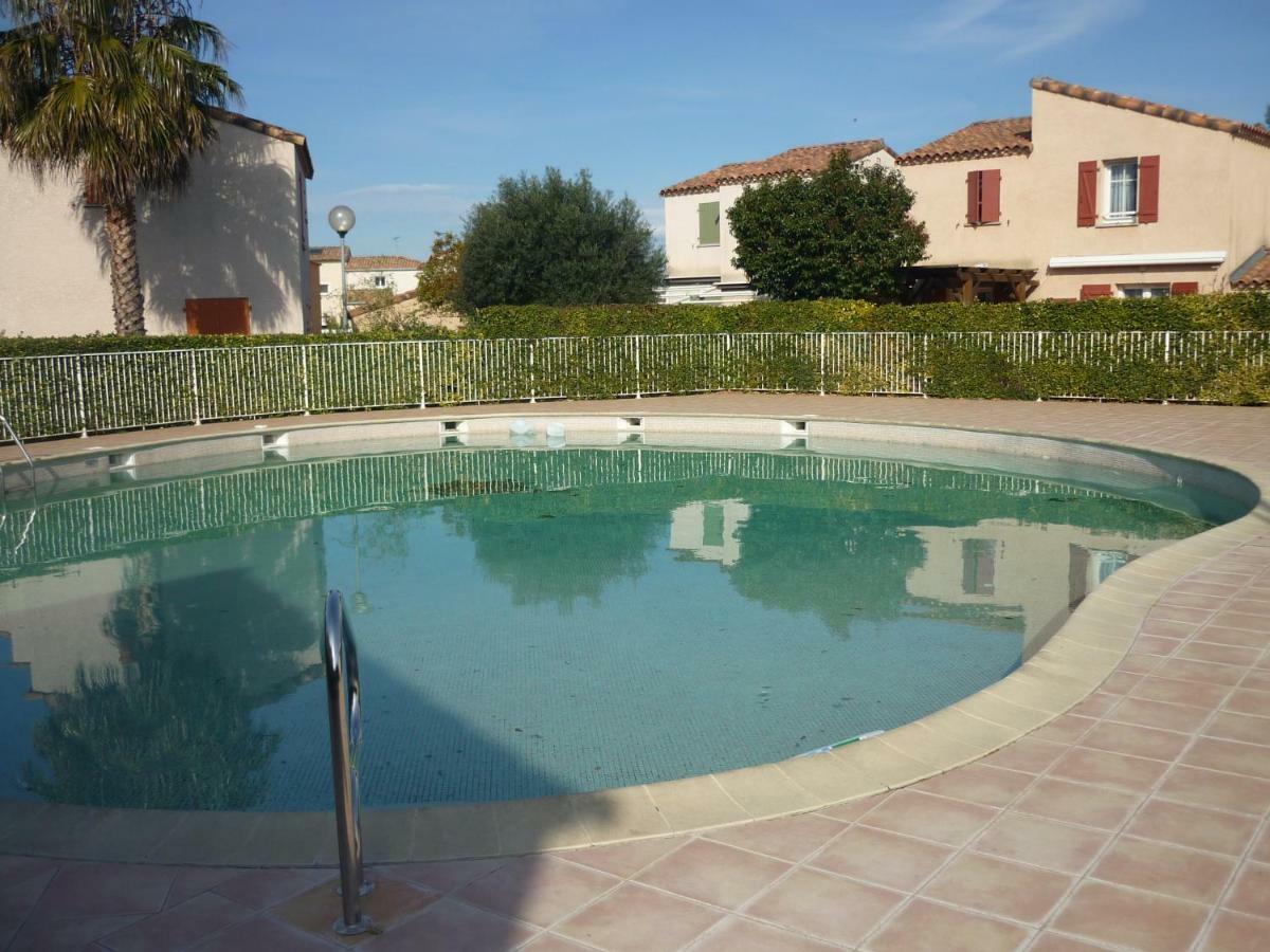 Aigues-Mortes villa prés des remparts Extérieur photo